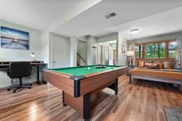 Lakefront Paradise - Image 4