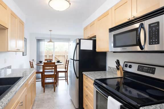 Riverwalk Seaside Condo - Image 4